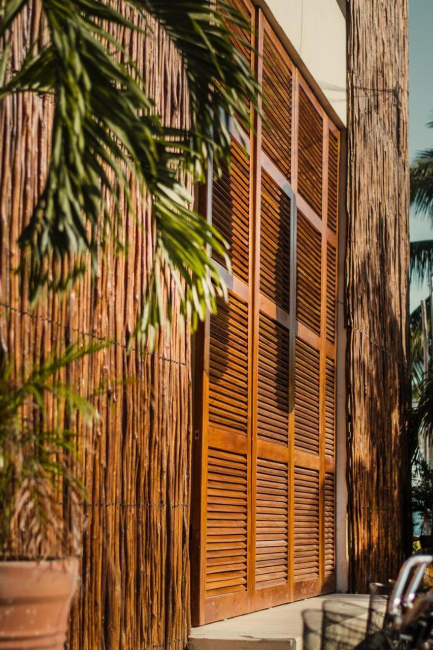 Alcobas Del Mar Hotell Holbox  Eksteriør bilde